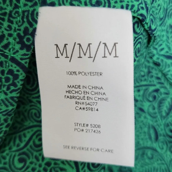 Cabi Women's V-neck Semi-sheer Blouse Top Size M Green Long Sleeve Career #5208 - Picture 5 of 8